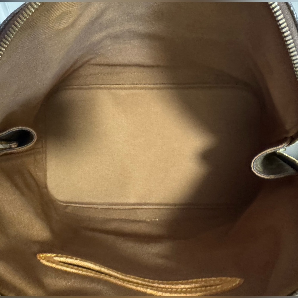 Louis Vuitton LV Monogram Alma PM - Picture 11 of 13